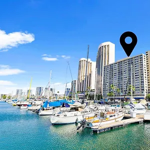 https://waikiki-ilikai-marina.hotelsinhawaii.org