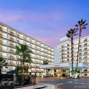 Fairfield By Marriott Hotel