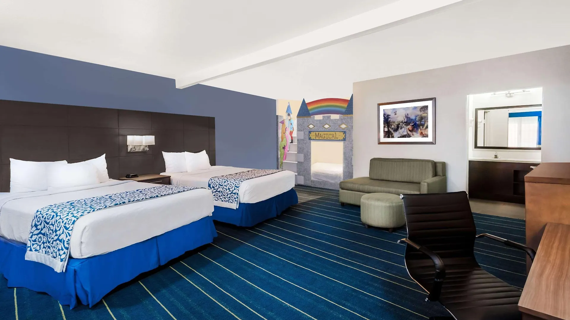 Days Inn & Suites By Wyndham Anaheim At Disneyland Park מוטל