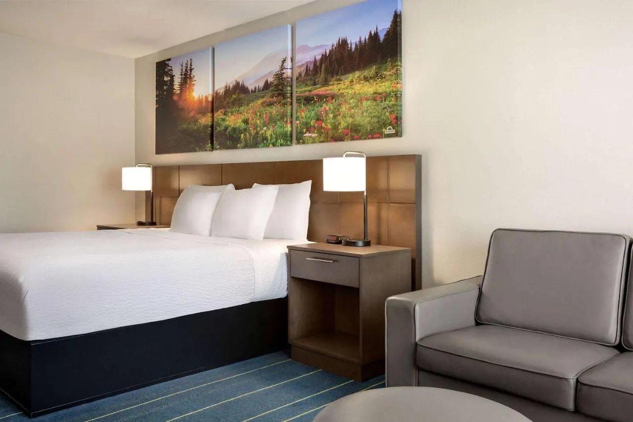 Motel Days Inn & Suites By Wyndham Anaheim At Disneyland Park